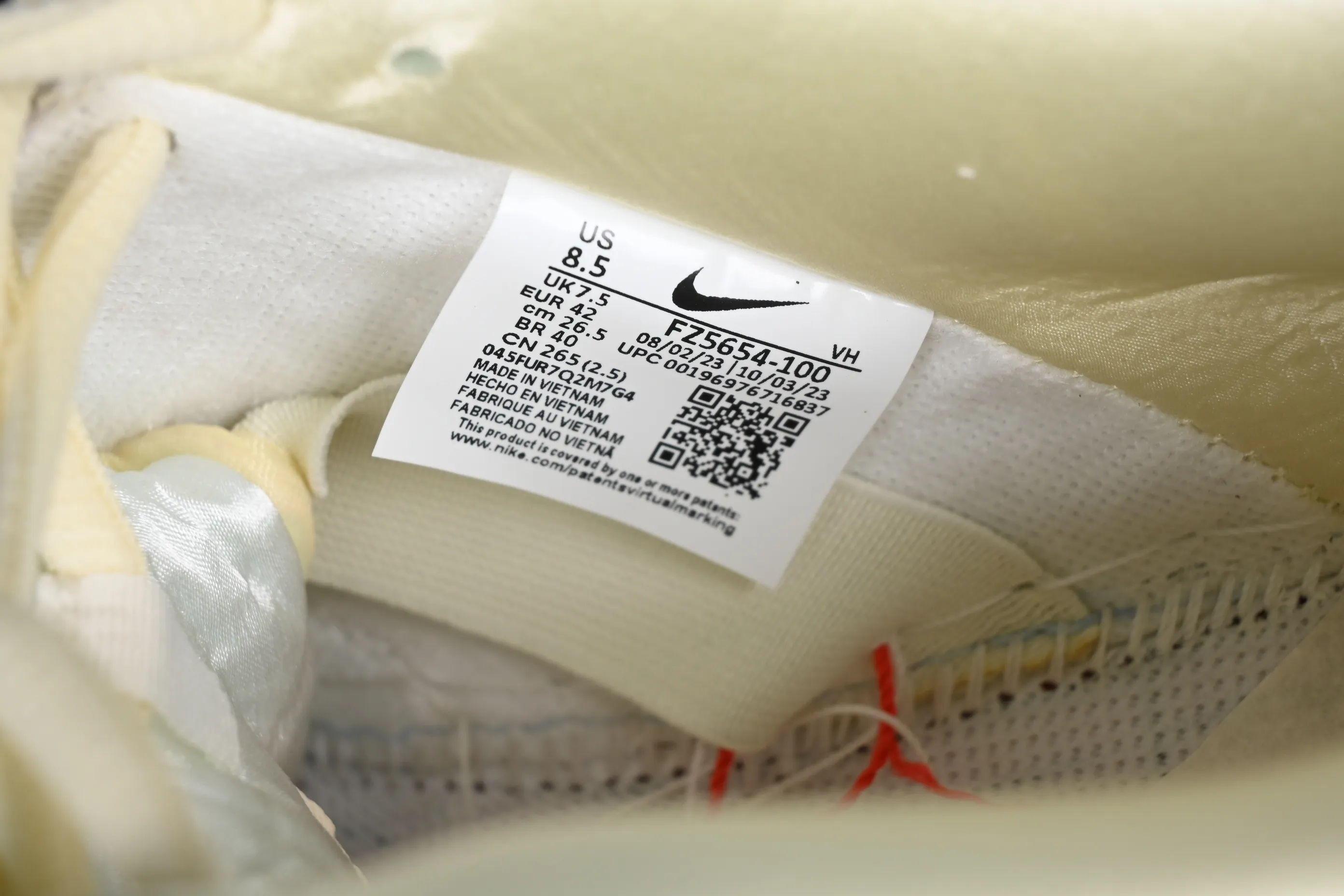 All categories Nk SB Dunk series Nk SB Dunk Low low-top sneakers F version Nk SB Dunk Low 2024 Valentine's Day theme SB low-top casual sneakers FZ5654-100